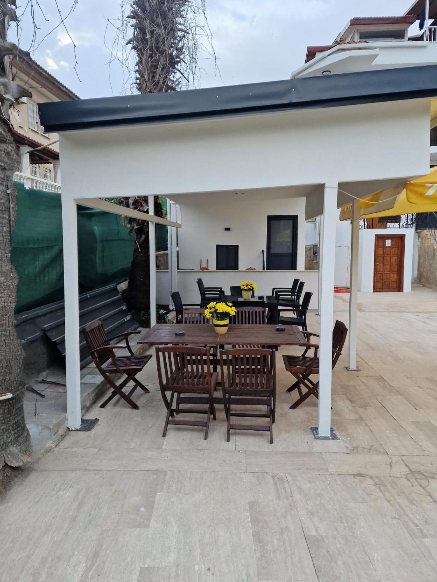 Paddys Apartments Ovacik Олудениз Екстериор снимка