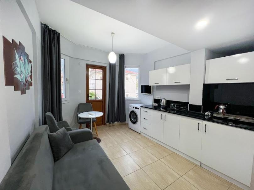Paddys Apartments Ovacik Олудениз Екстериор снимка