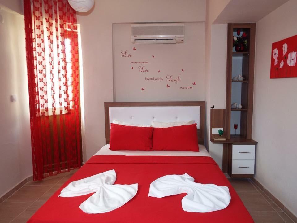 Paddys Apartments Ovacik Олудениз Екстериор снимка