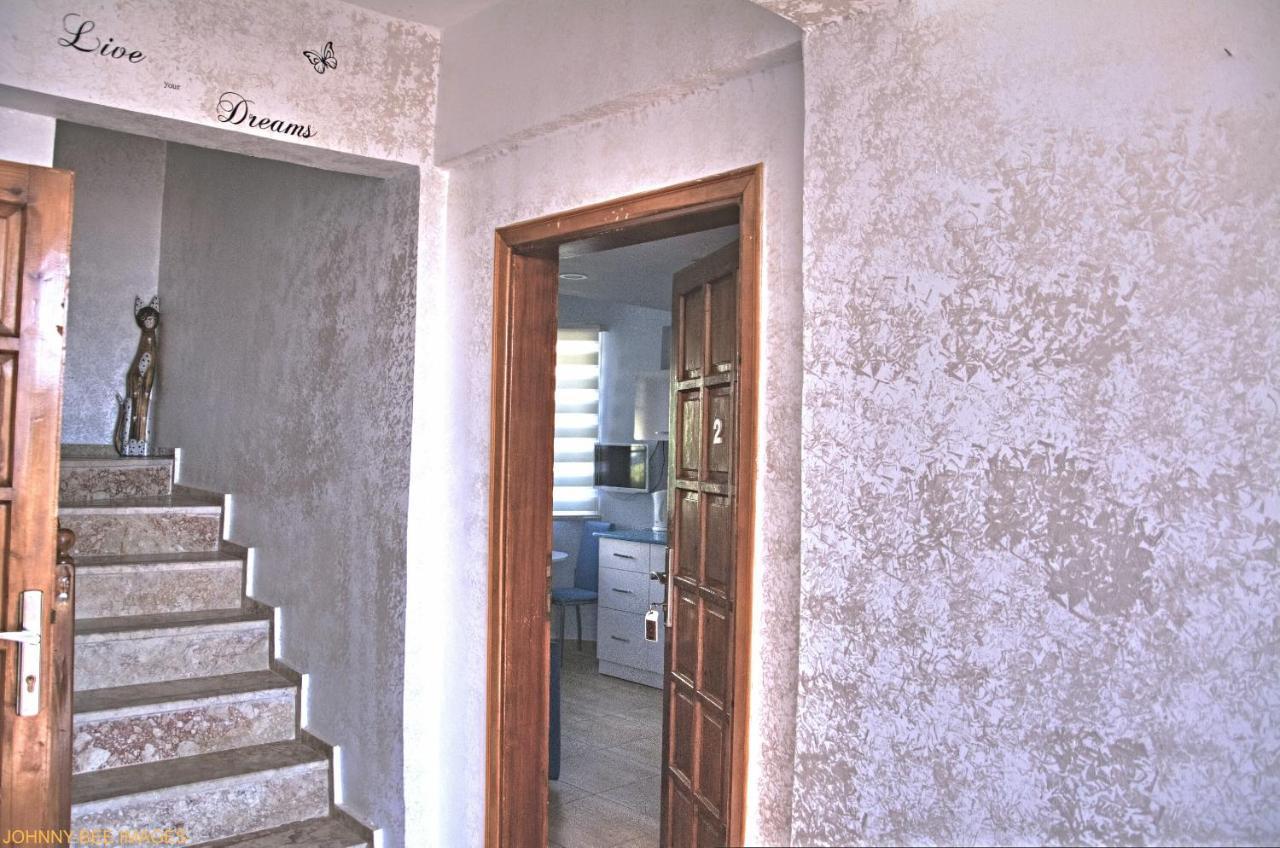 Paddys Apartments Ovacik Олудениз Екстериор снимка